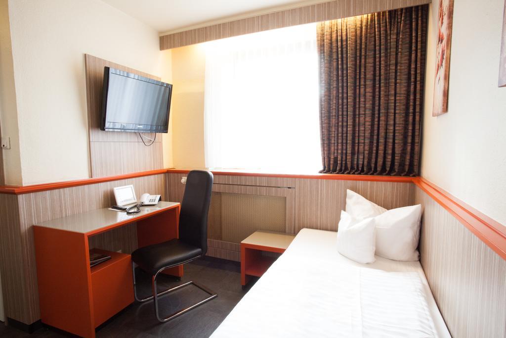 Trip Inn Hotel Ariane ケルン 部屋 写真