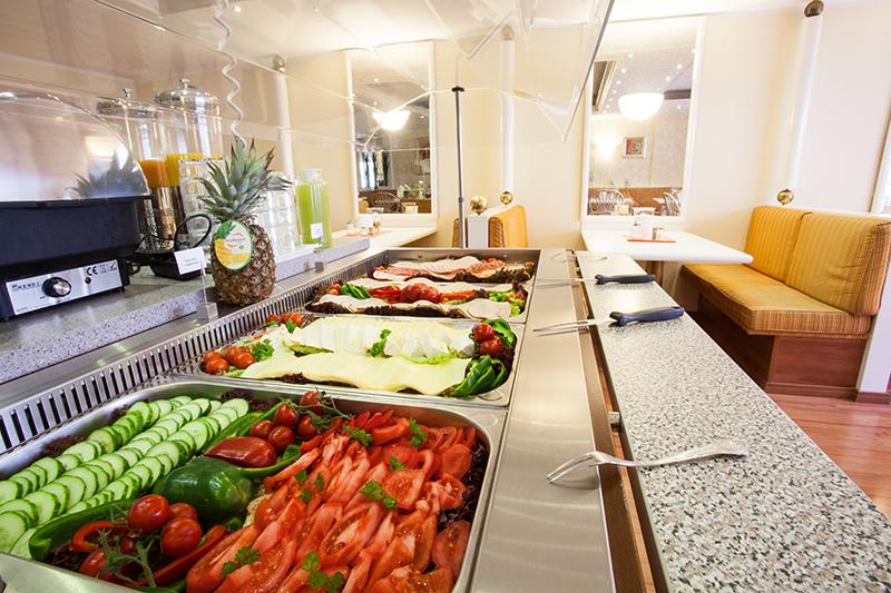 Trip Inn Hotel Ariane ケルン エクステリア 写真