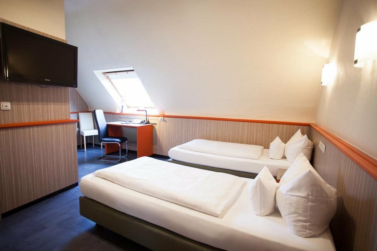 Trip Inn Hotel Ariane ケルン エクステリア 写真